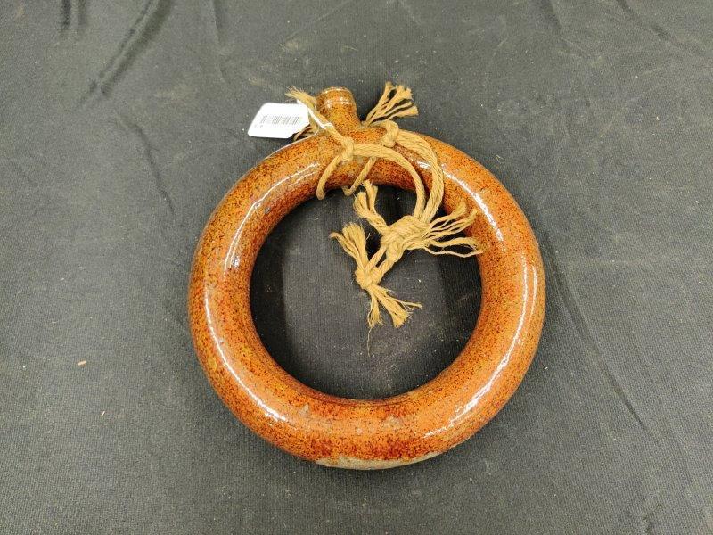 Unusual stoneware hot water foot warmer (1 of 2)