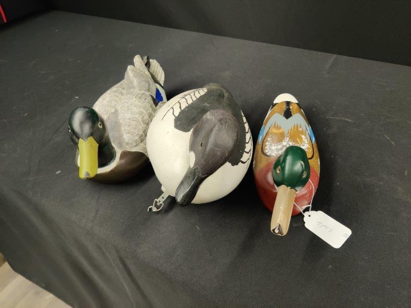 3 Wooden duck decoys (1 of 5)