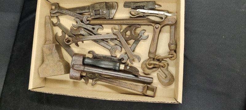 Good Lot of Tools inc. Ford, John Deere, Anvil Hardie (1 of 6)