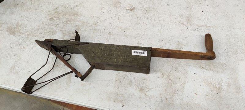 Primitive Corn Planter w/ Great Stenciling (1 of 2)