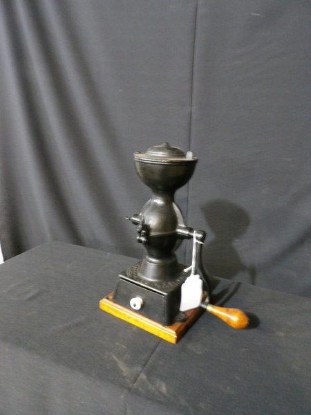 Small Enterprise coffee mill (1 of 6)