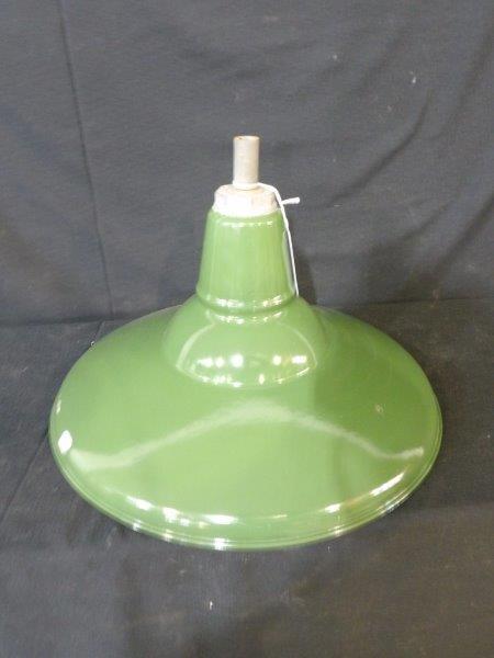 Porcelain station light (1 of 4)