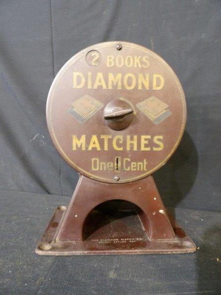 Outstanding Diamond Matches 1cent dispenser (1 of 11)