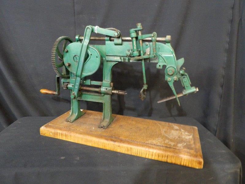 Bonanza industrial apple peeler (1 of 16)