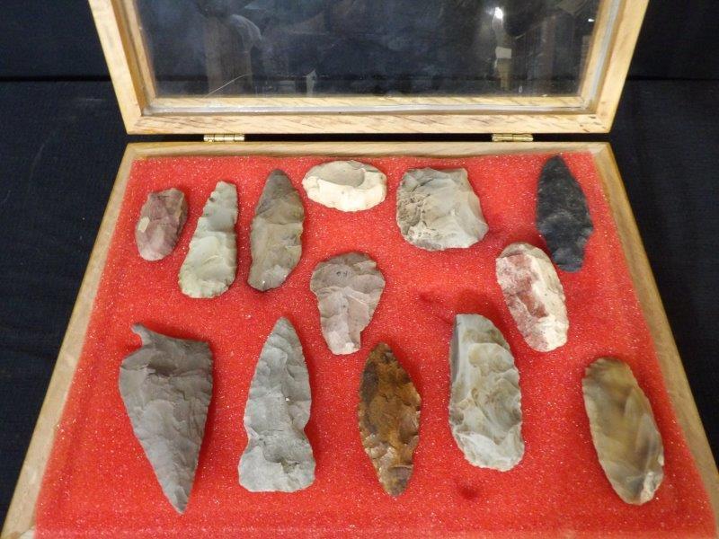 13 ARROWHEADS AND ARTIFACTS (1 of 6)