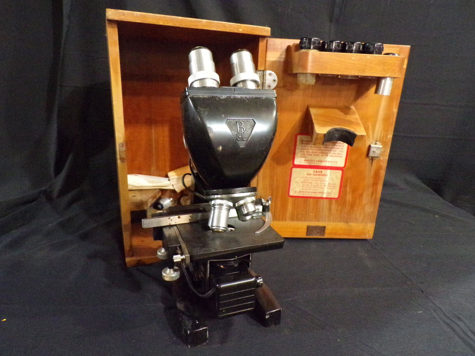 Bausch & Lomb microscope in case (1 of 8)