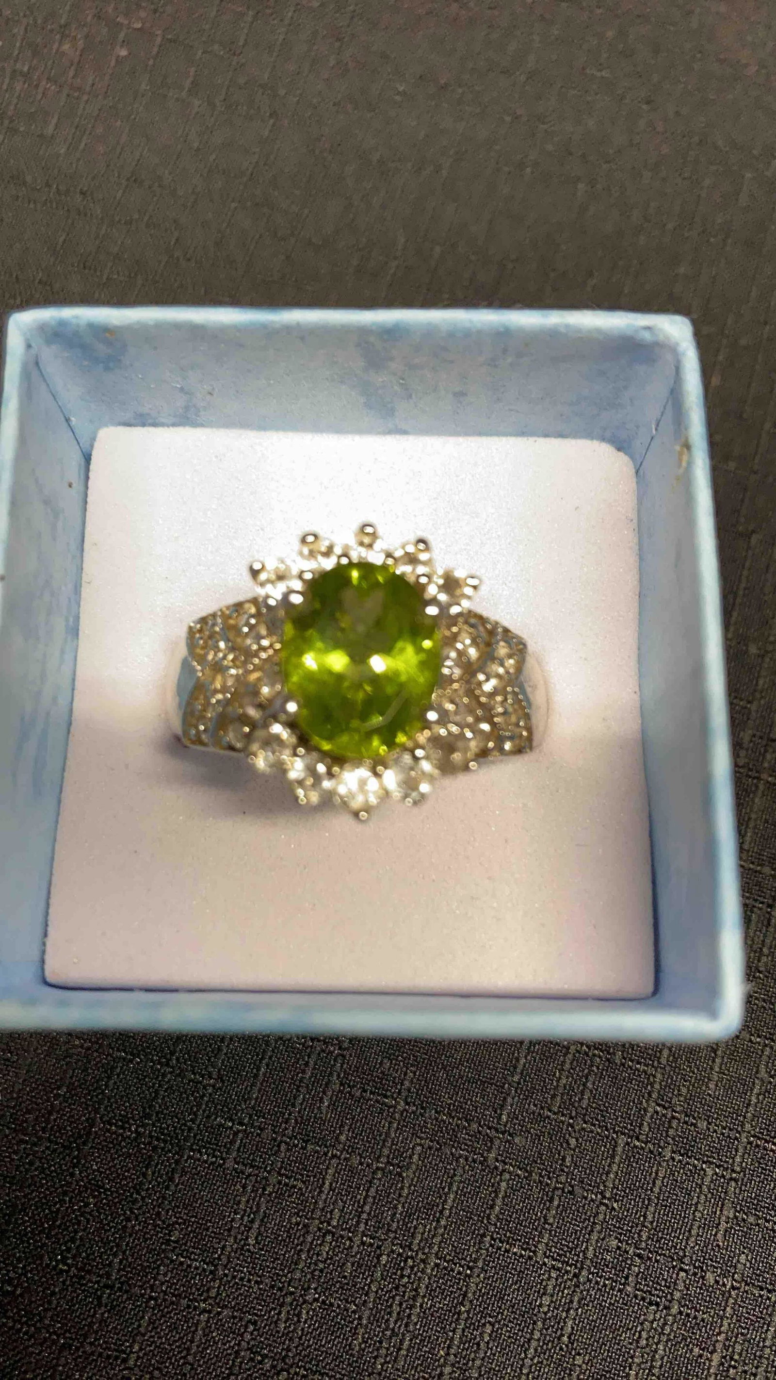 Sterling Silver Ring w/ Green diamond (1 of 3)