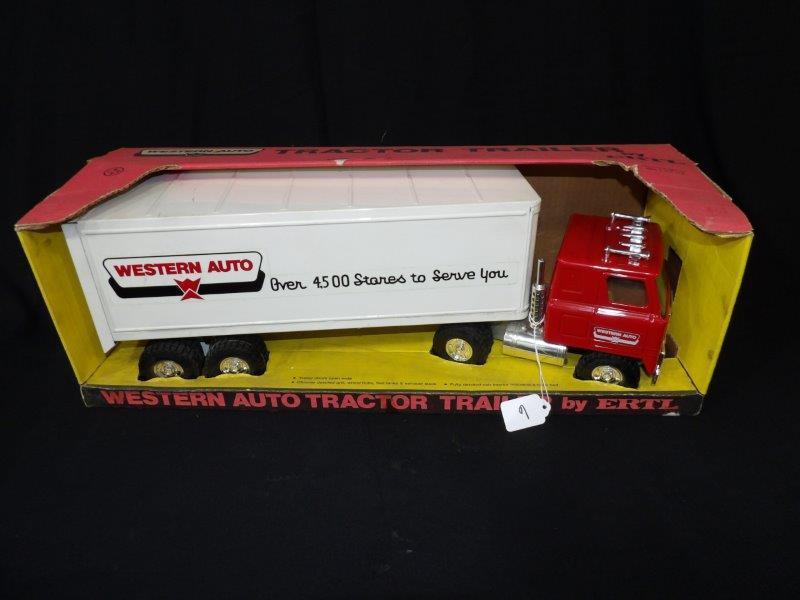 Ertl Western Auto Advertising Tractor Trailer (1 of 3)