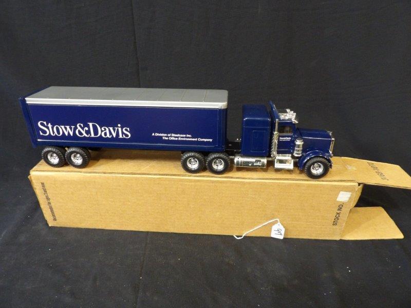 Ertl Stow & Davis Advertising Truck and Trailer: 22" L