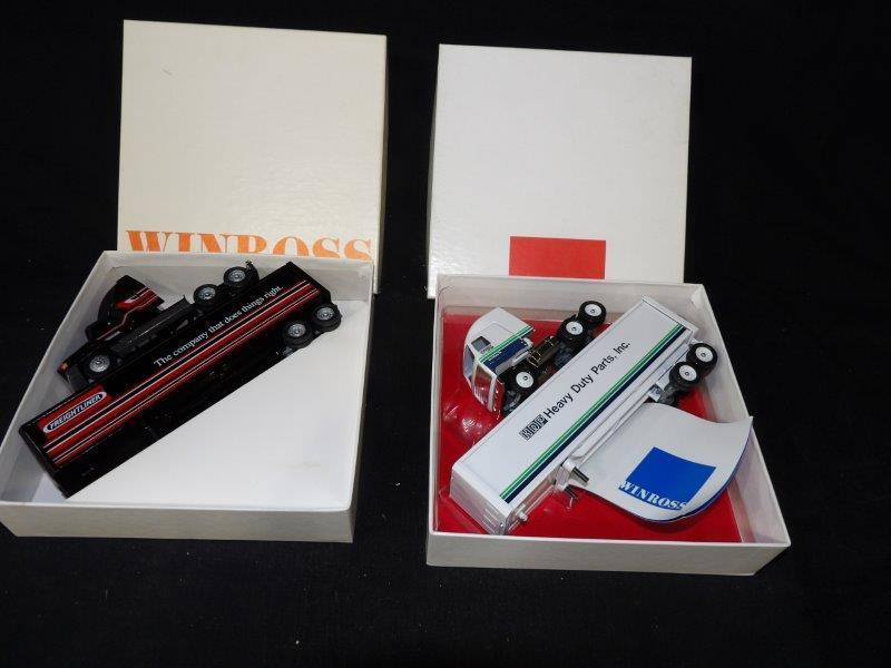 Lot of 2 Winross Advertising Tractor Trailers- HDP & Freightliner (1 of 3)