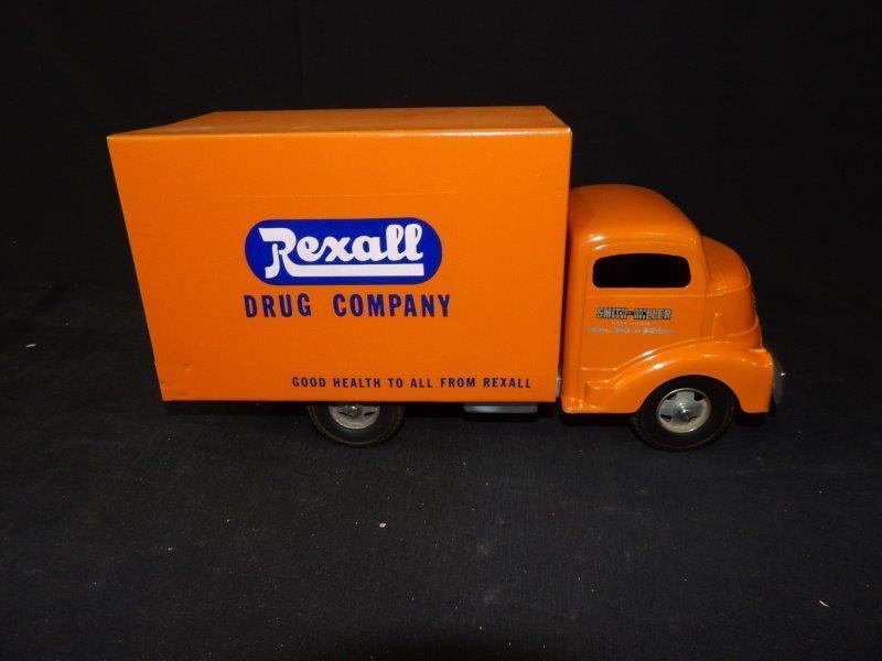 Vintage Smith Miller GMC Rexall Drug Truck (1 of 7)