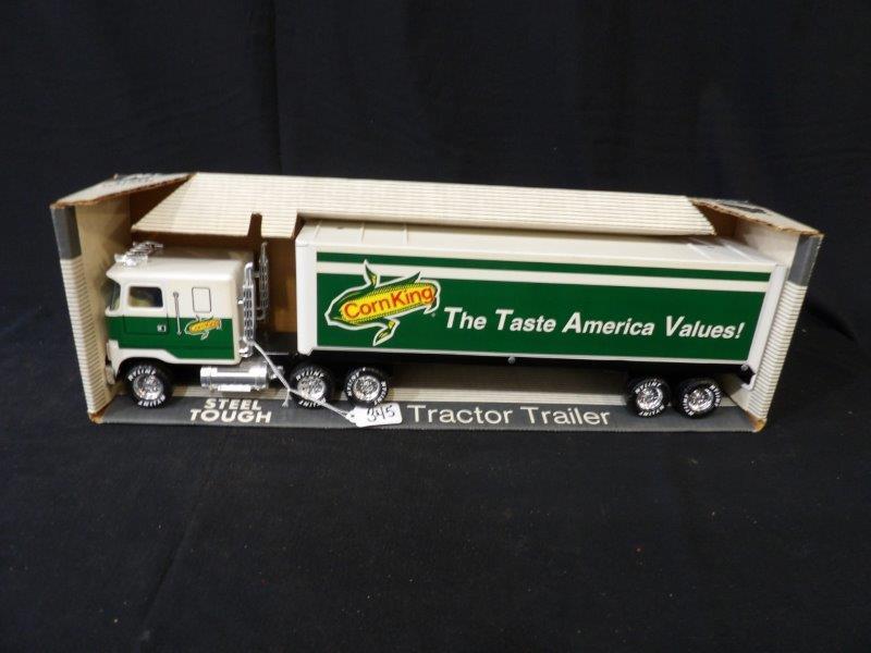 Nylint Corn King Advertising Tractor Trailer (1 of 5)