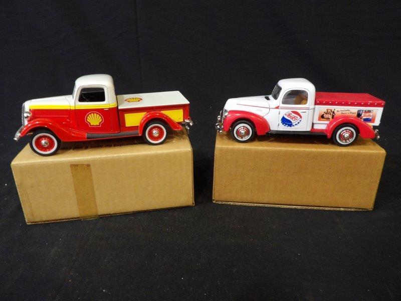 Lot of 2 Ertl Shell & Pepsi Advertising Replica Trucks: NIB 7 1/2" L