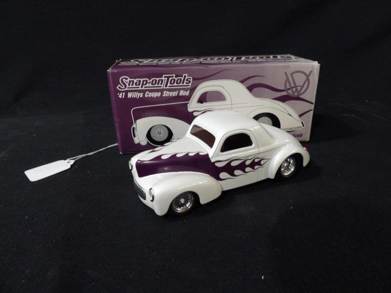 Spec Cast Snap-On Tools 1941 Willys Coupe Street Rod (1 of 6)