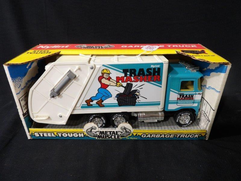 Nylint Metal Muscle Trash Masher Garbage Truck: NIB 12 1/2" L
