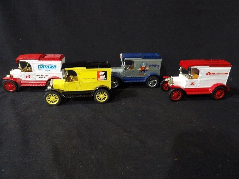 Lot of 4 Ertl Advertising Locking Coin Bank Replicas-Safety Kleen, MMPA Dairy, Cowboys & Massey Ferg (1 of 16)