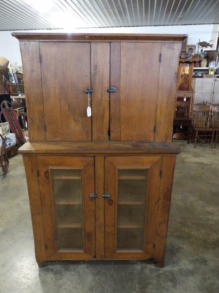 Great Country step back Pantry cupboard (1 of 7)