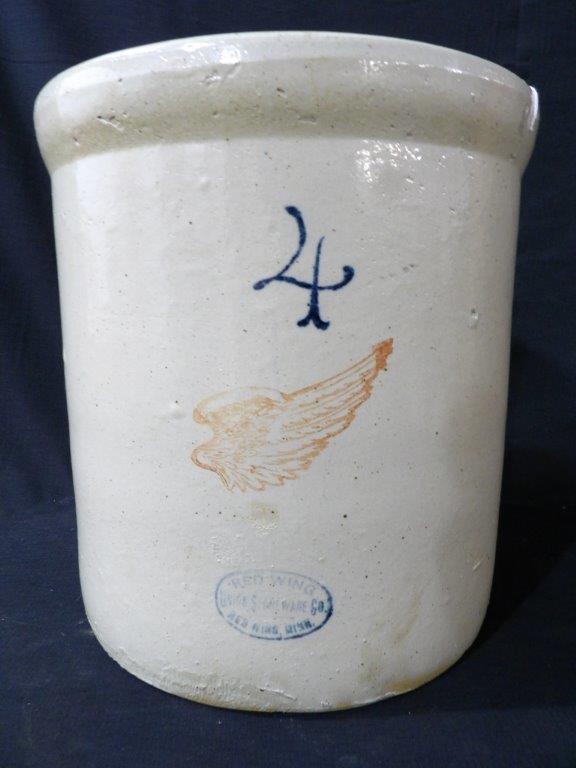 4 Gallon Red Wing Crock (1 of 7)
