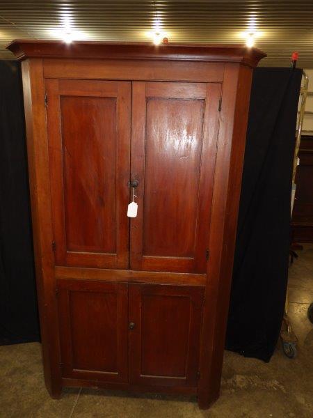 Early American cherry blind door corner cabinet (1 of 7)