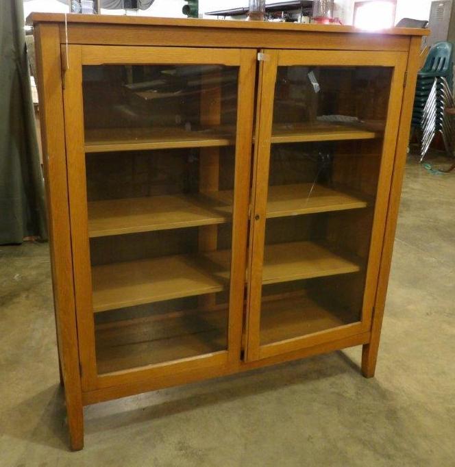 2 Door Ohio Desk Co. Display Cabinet (1 of 6)
