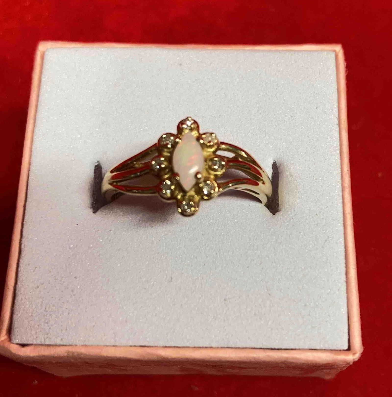 10K YELLOW GOLD RING W/ DIAMONDS AND OPAL (1 of 5)