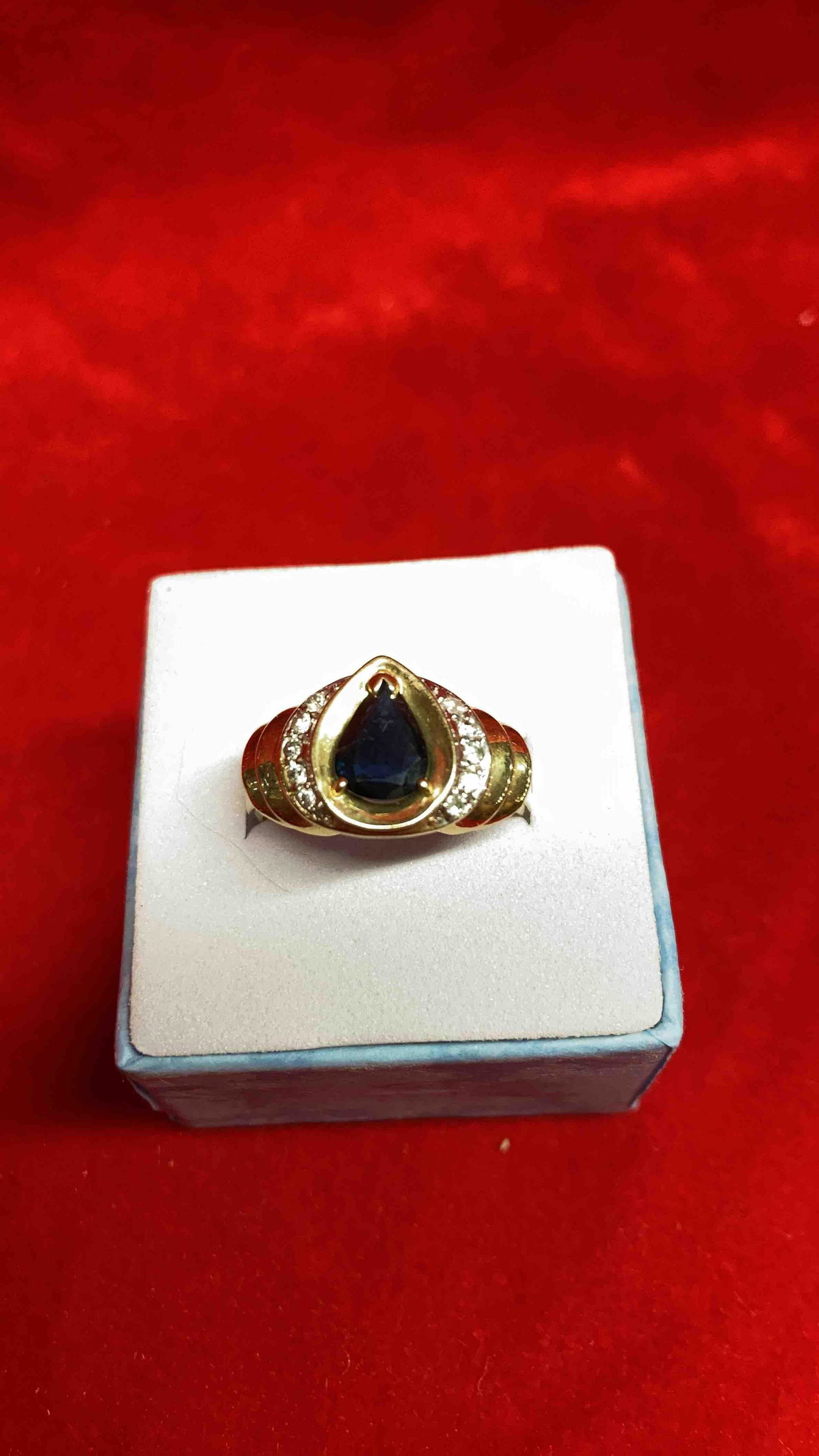14K GOLD ONYX & DIAMOND RING (1 of 5)