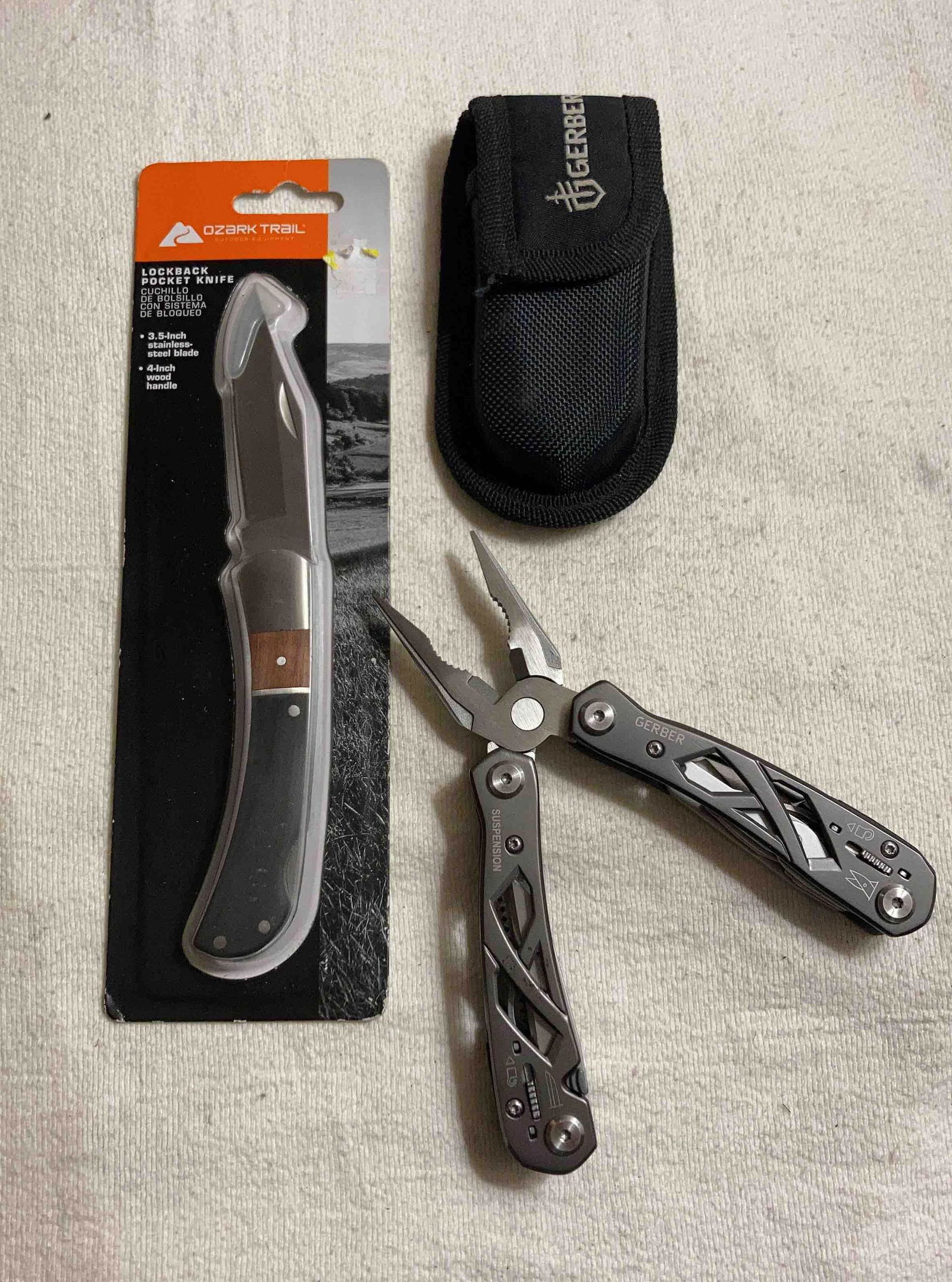 GERBER MULTI TOOL & LOCKBACK POCKET KNIFE (1 of 5)