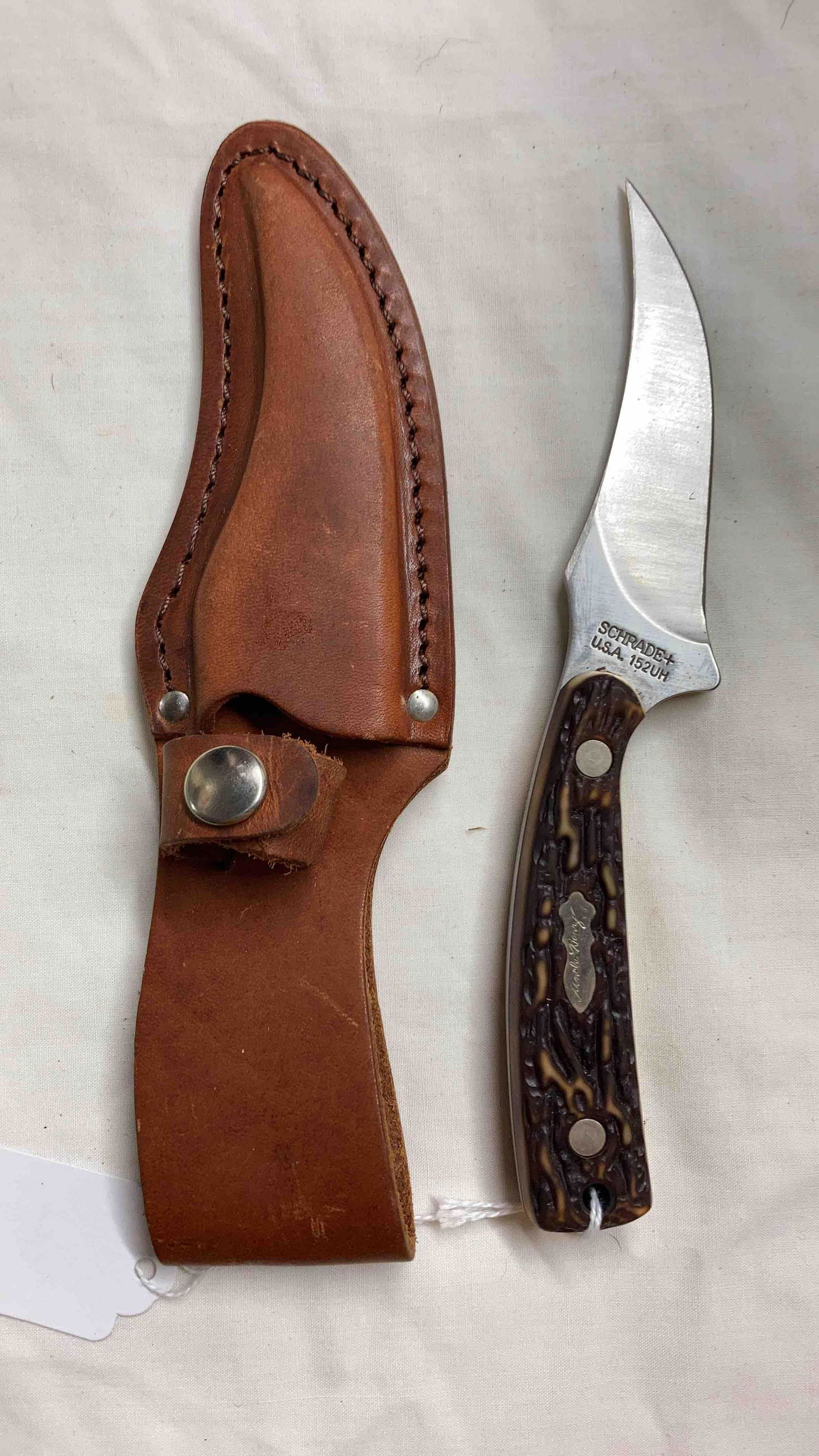 Uncle Henry Schrade Knife (1 of 6)