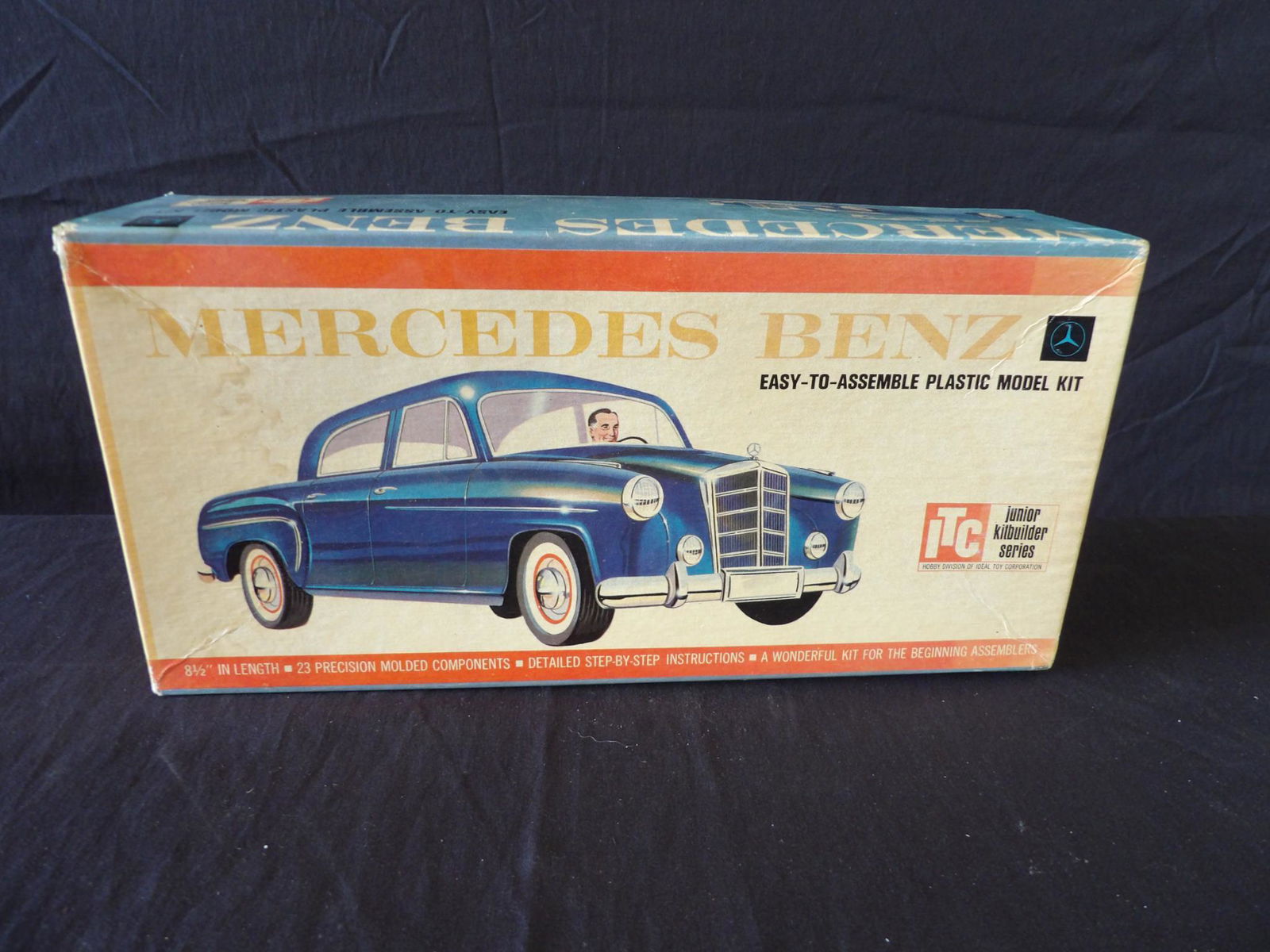 IDEAL TOY CORP. MERCEDES BENZ PLASTIC MODEL KIT (1 of 3)