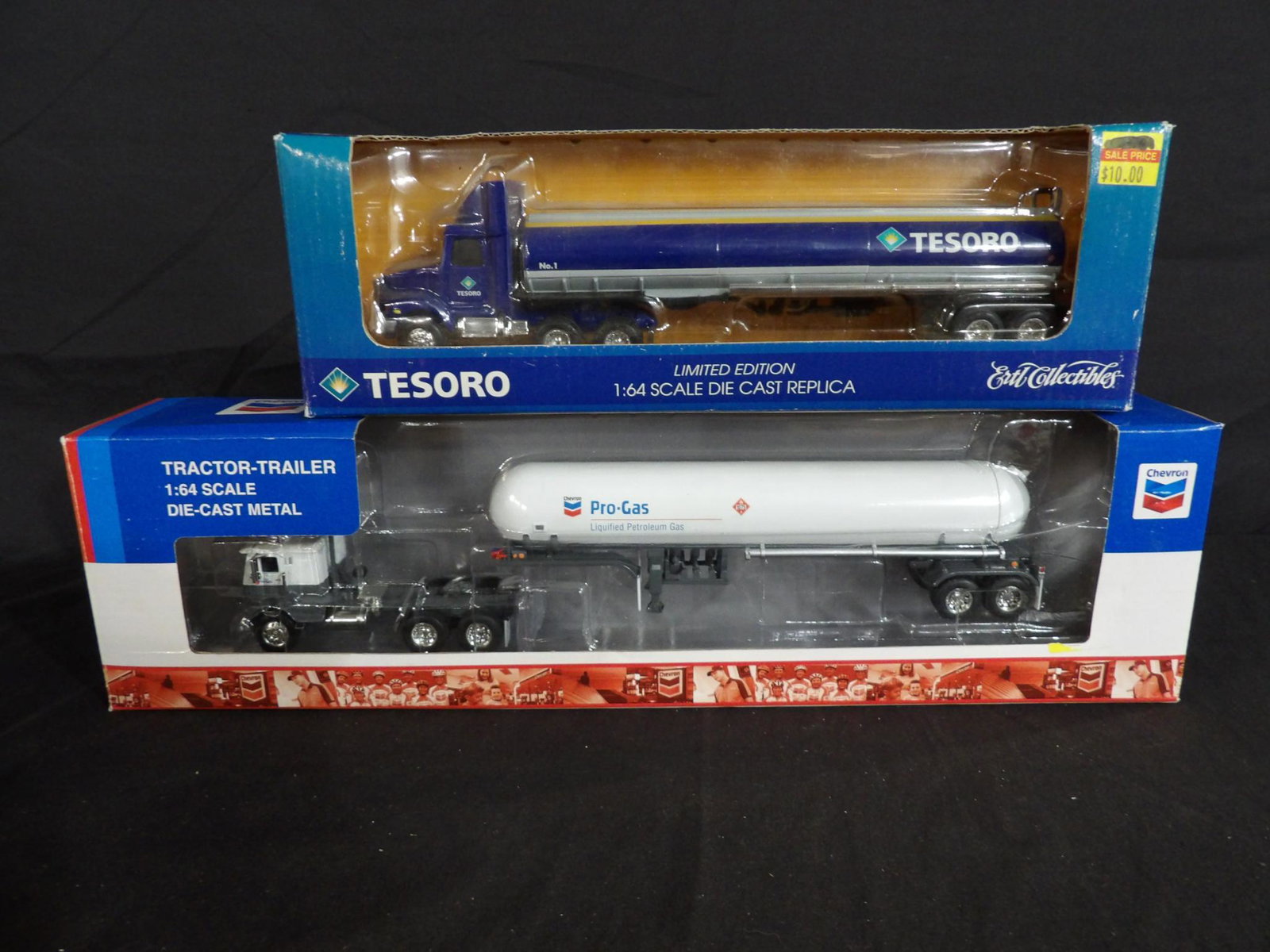 LOT OF 2 ERTL ADVERTISING TANKER TRUCK REPLICAS: NIB 1/64 SCALE 1-TESORO LIMITED EDITION TANKER TRUCK 2-CHEVRON PRO GAS TRACTOR TRAILER