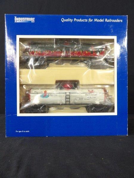 INDUSTRIAL RAIL HEAVENLY JALAPENOS & HADES HOT SAUCE TANKER CARS (1 of 6)