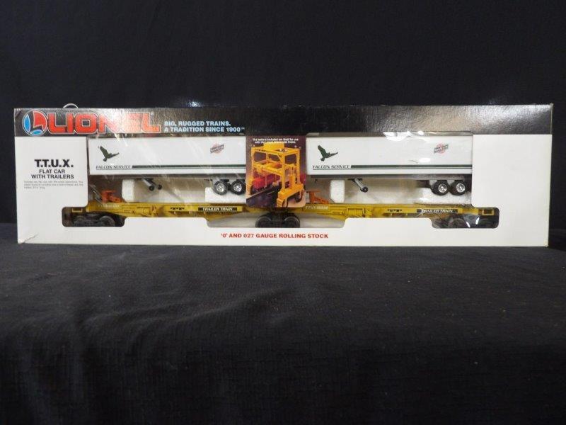 LIONEL CHICAGO & NORTHWESTERN TTUX FLAT CAR SET: IN ORIGINAL PACKAGING O/O27 SCALE 6-16334