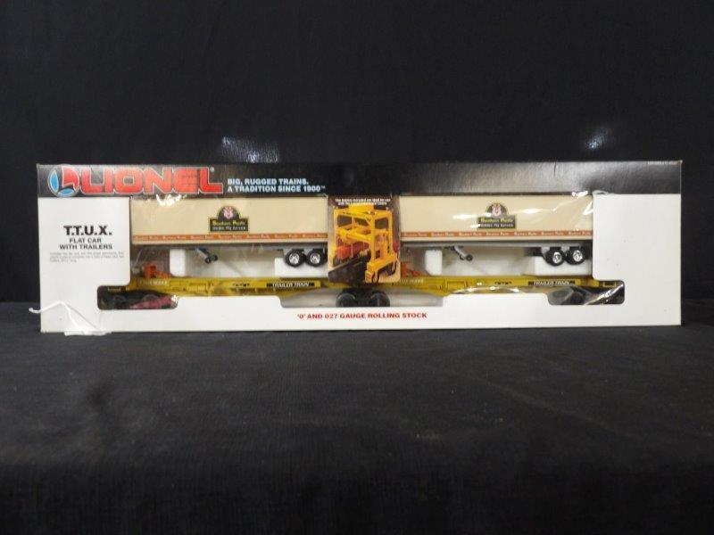 LIONEL SOUTHERN PACIFIC TTUX FLAT CAR W/ TRAILERS: IN ORIGINAL PACKAGING O / O27 SCALE 6-16345