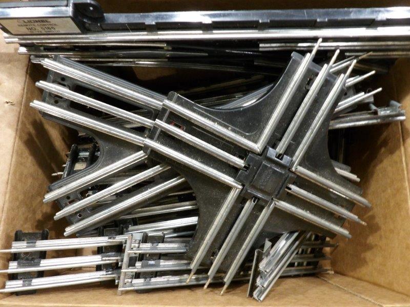 LIONEL LARGE LOT OF 3 RAIL TRACK, CROSSING AND REMOTE CONTROL NO. 5165 O72 SWITCH (1 of 4)