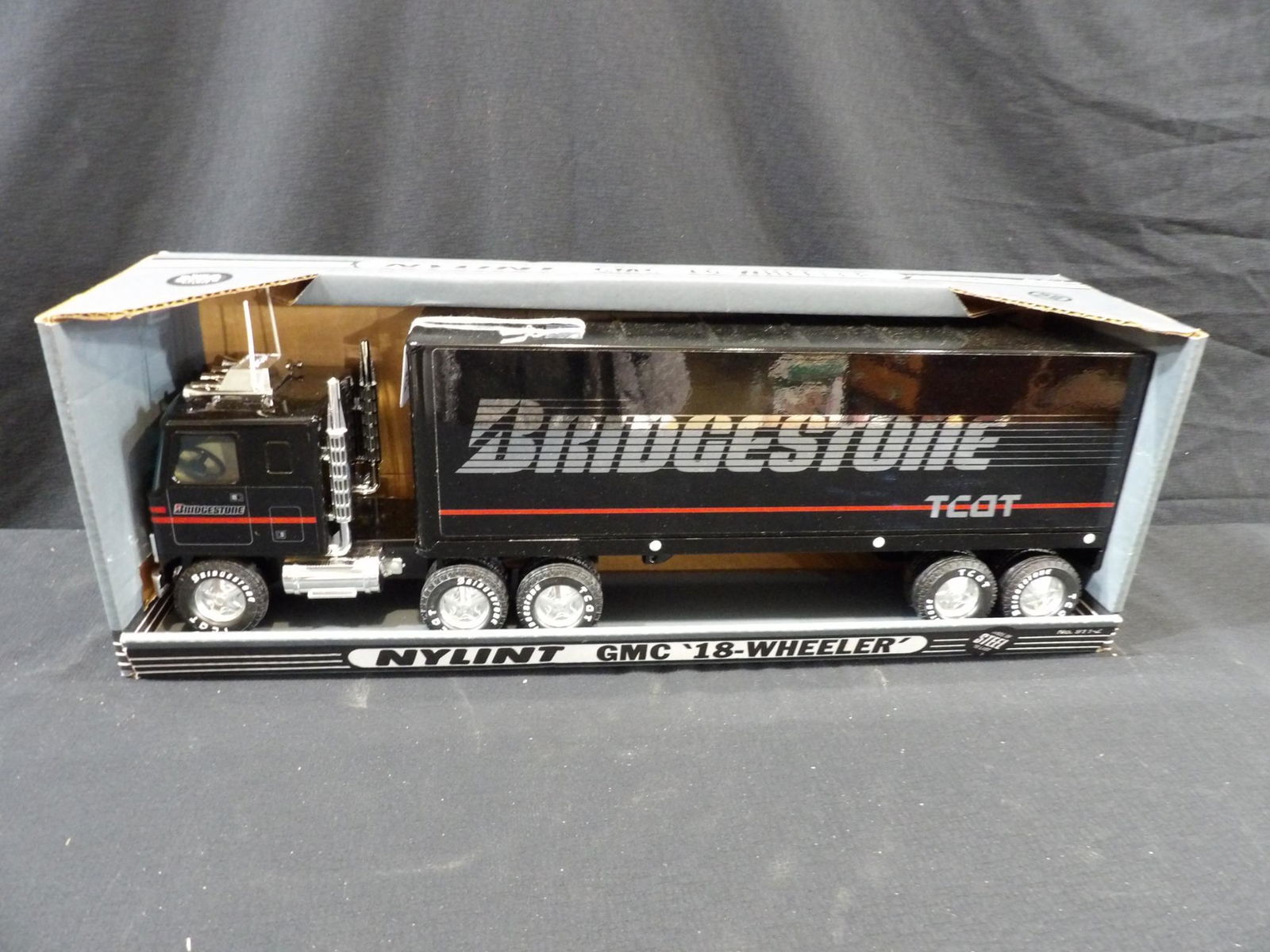 NYLINT ハーレーダビッドソン コンボイ　トラック　ンテージ　GMC Nylint Bridgestone Tcot Advertising Gmc 18 Wheeler Replica