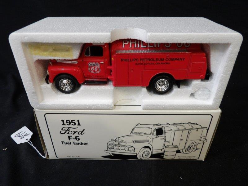 First Gear Phillips 66 1951 Ford F-6 Fuel Tanker (1 of 3)