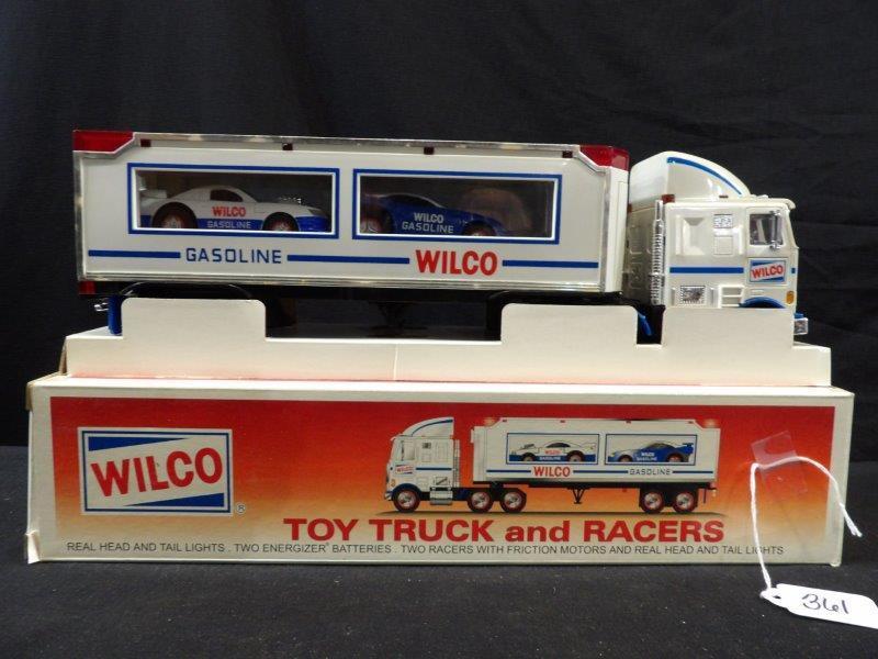 WILCO GASOLINE TOY TRUCK AND FRICTION RACERS (1 of 5)