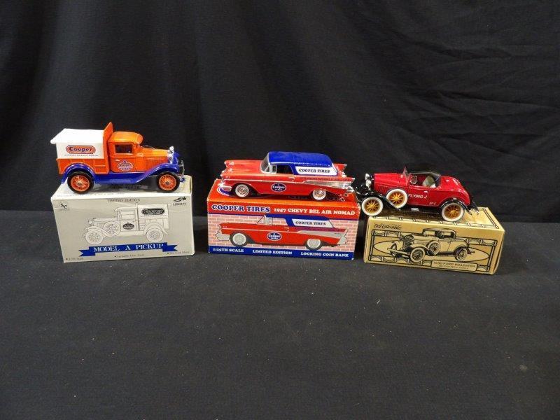 LOT OF 3 ERTL AND SPEC CAST ADVERTISING LOCKING COIN BANK REPLICAS (1 of 7)
