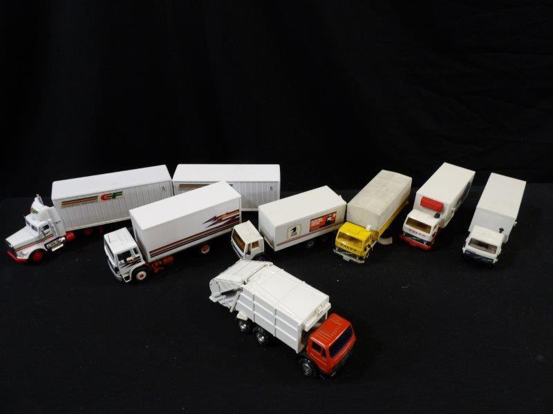 LOT OF 7 VARIOUS ADVERTISING SCALE MODEL REPLICAS INC. TONKIN AND SIKU (1 of 8)