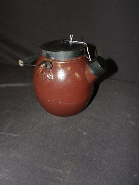 Albany glaze stoneware batter jug (1 of 5)