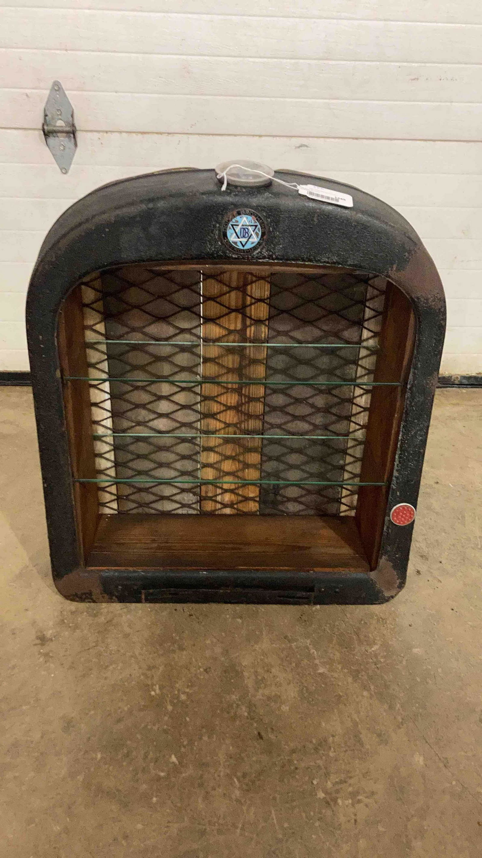 Dodge Brothers radiator Shelf (1 of 7)