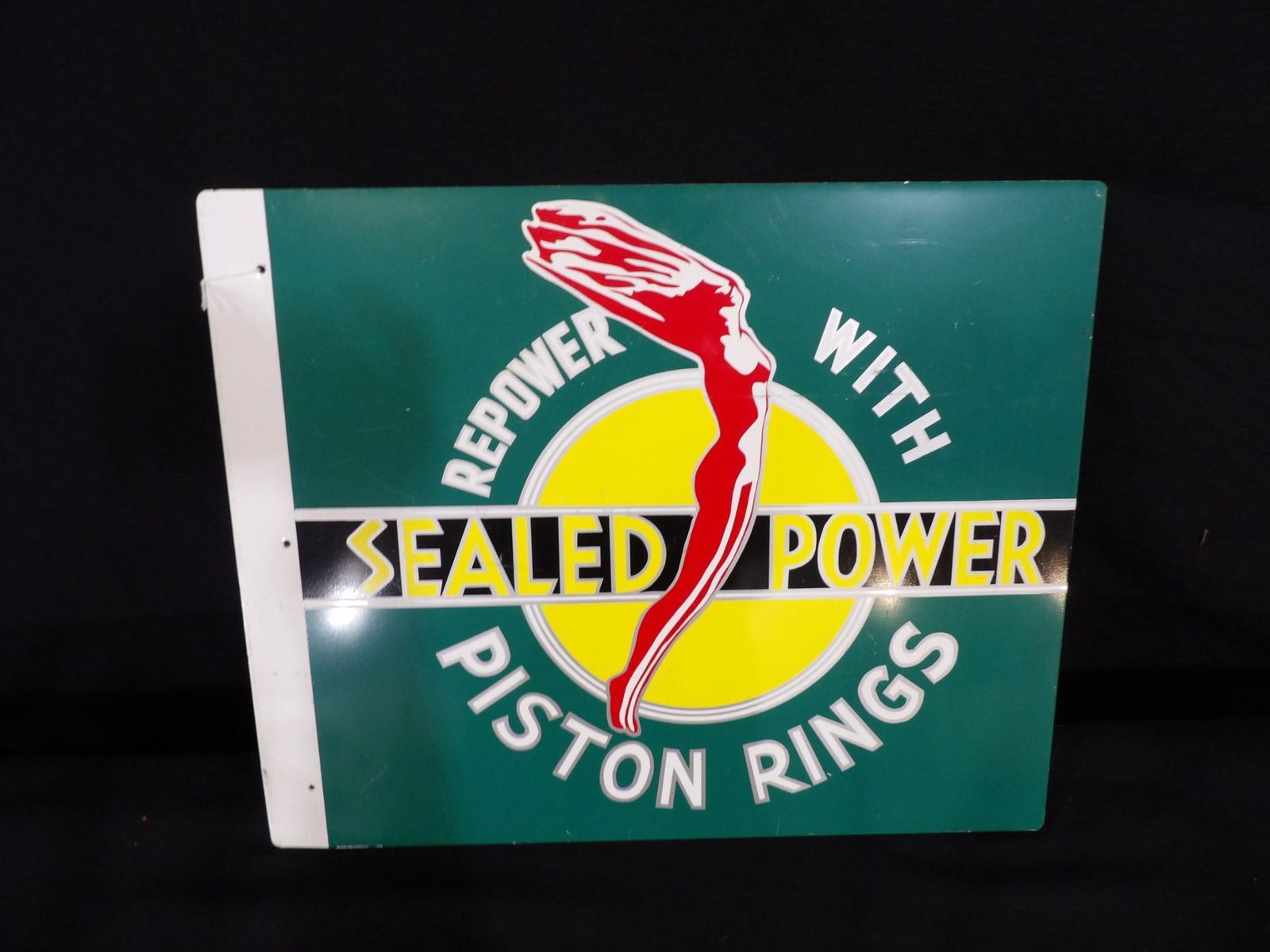 DS Alum. Sealed Power Piston Rings sign (1 of 4)