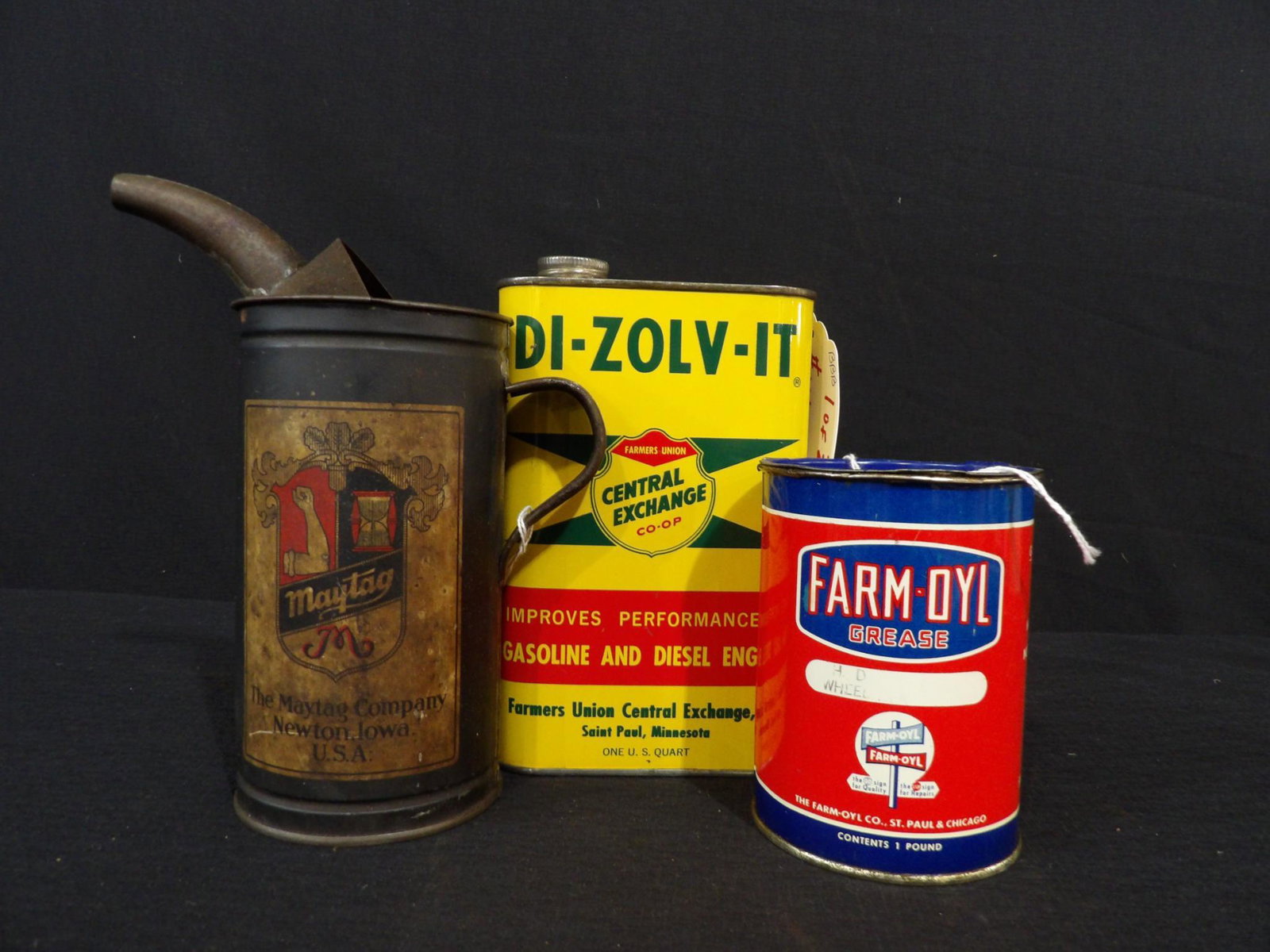Maytag, Farmers Union Co-op, Farm Oyl cans (1 of 8)