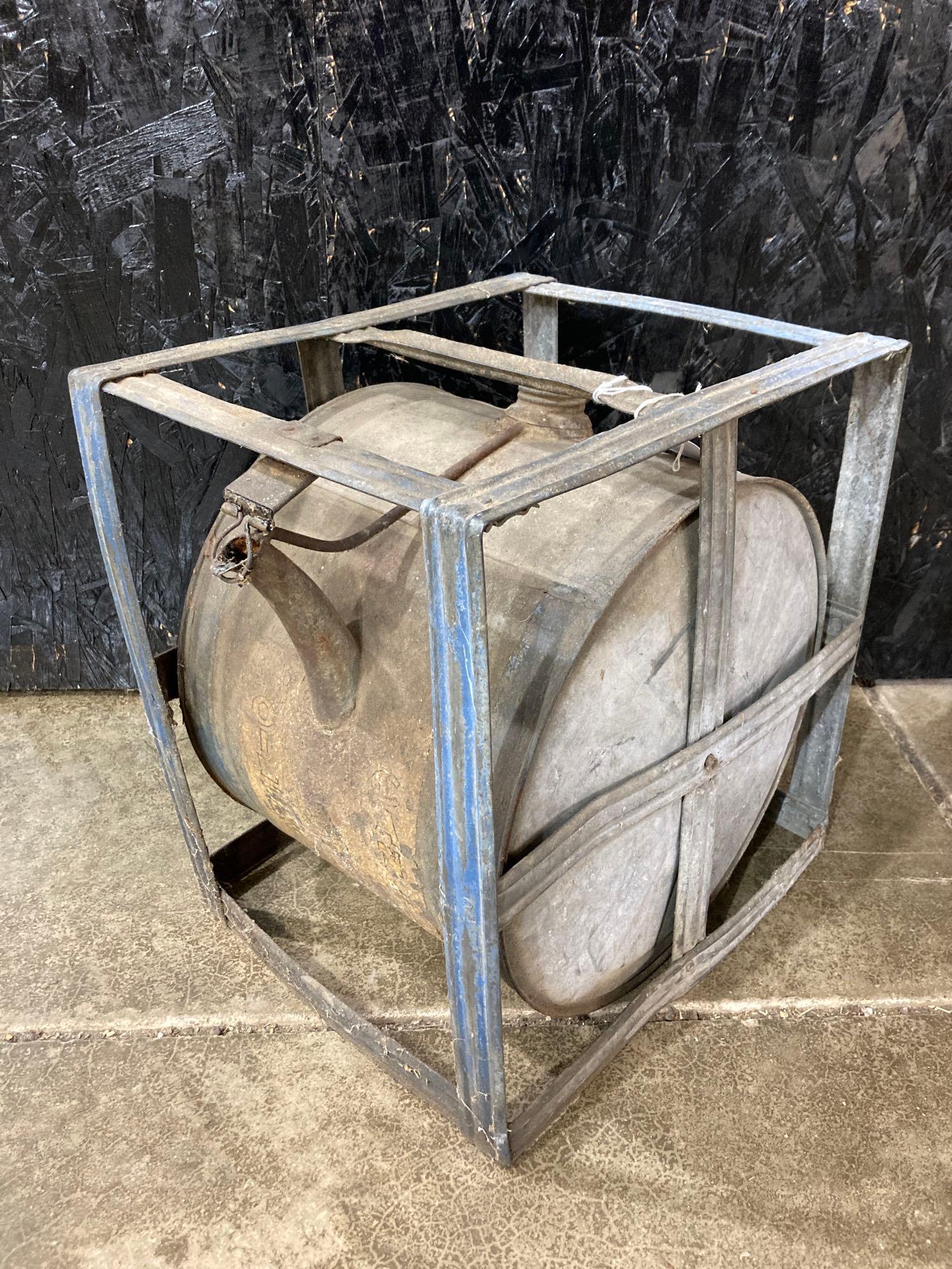 Kerosene Rocker oil can (1 of 6)