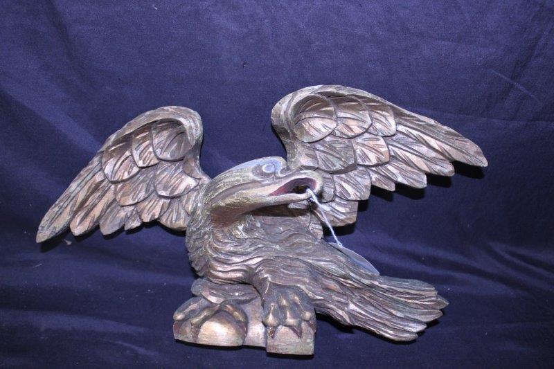 Fine Carved Gilt Wood Eagle iAfter John Bellamy (1 of 4)