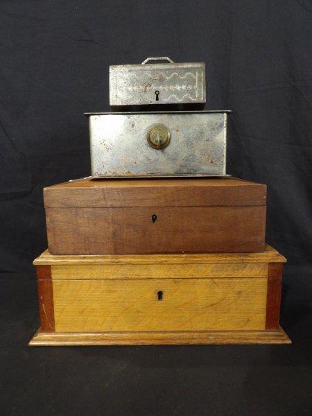 4 Locking Document Boxes (1 of 11)