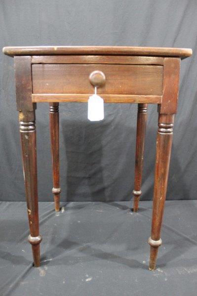 Early American One Drawer Side Table (1 of 8)