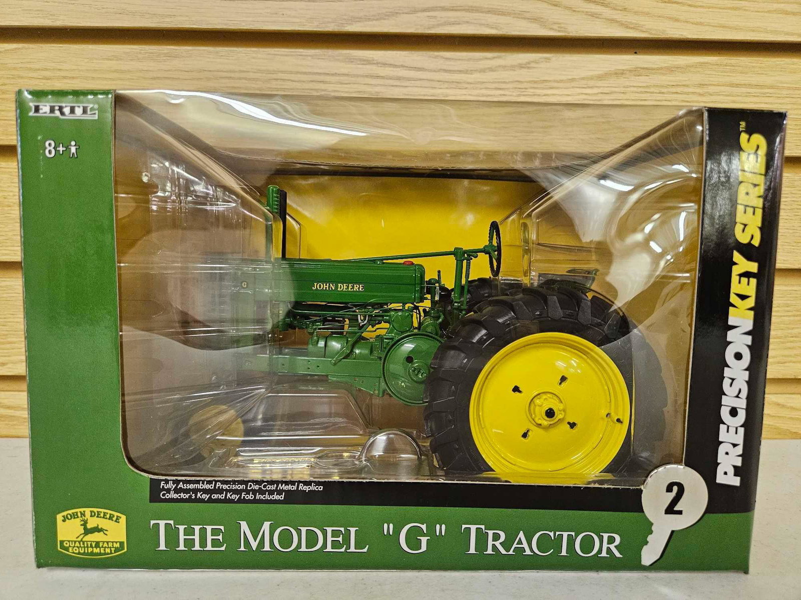 John Deere Model G Tractor Precision Key Series No. 2: 1/16 scale