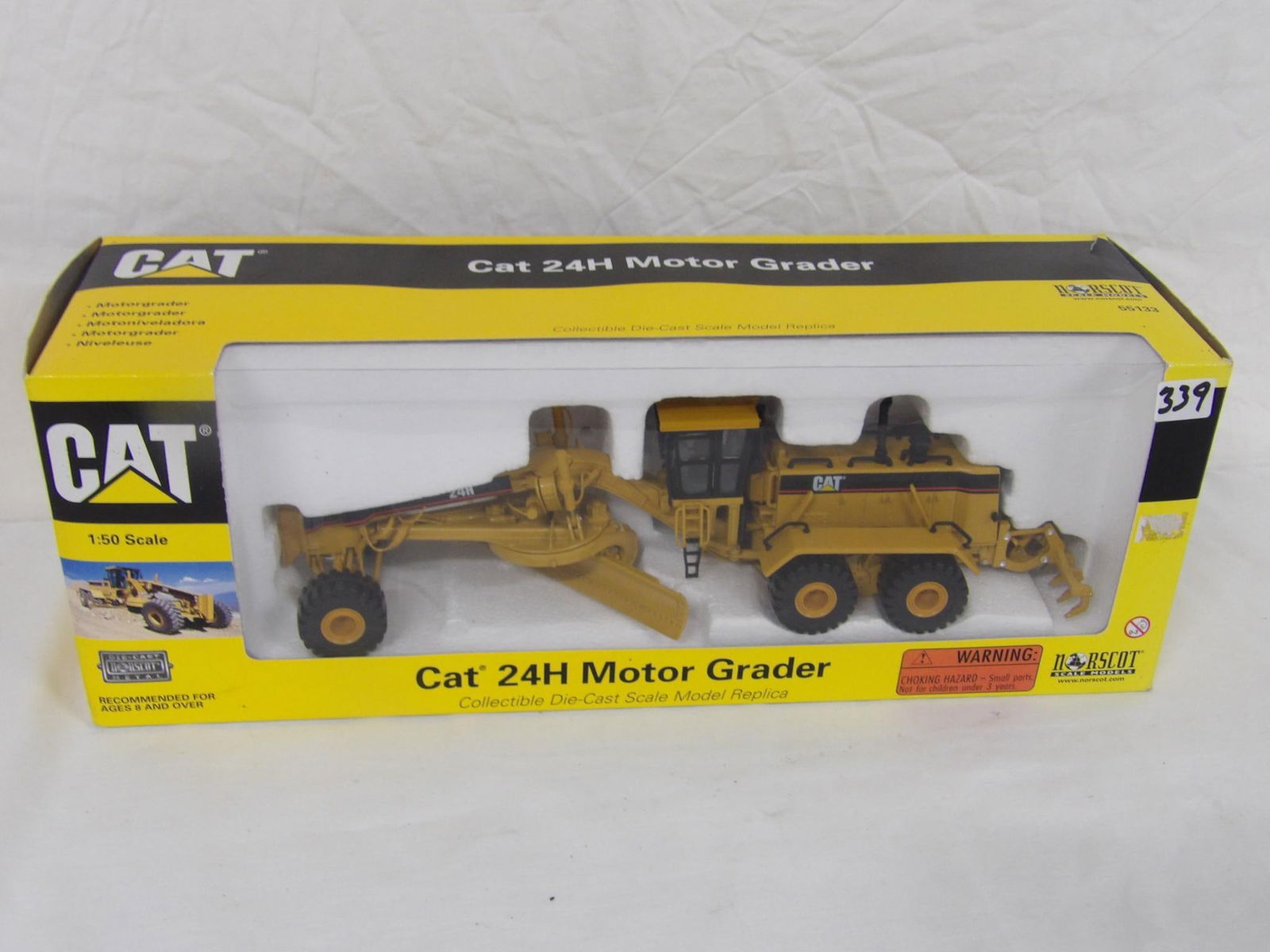 CAT 24H MOTOR GRADER: NORSCOTT 1-50 SCALE W BOX