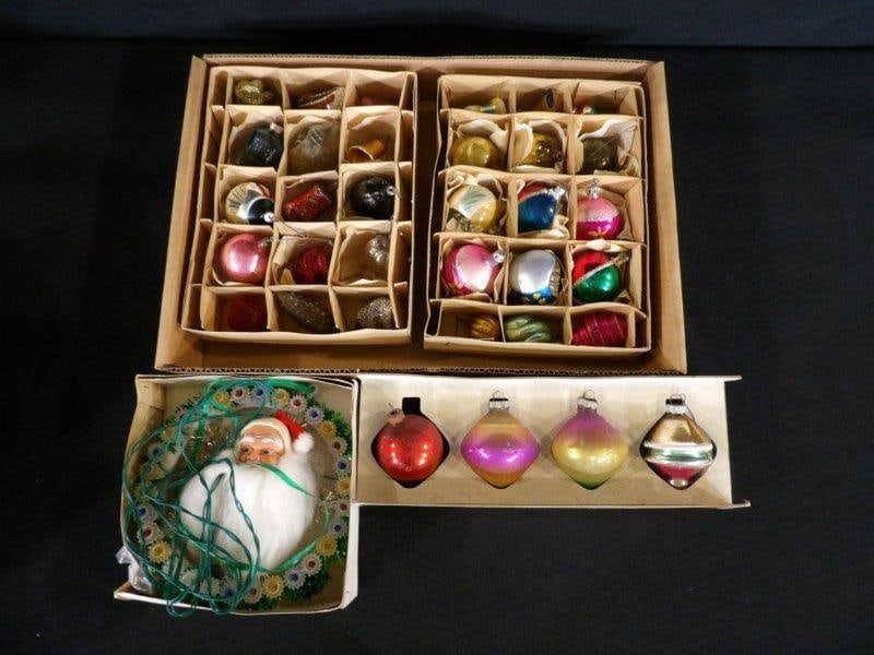 SANTA PLAQUE AND ORNAMENTS (1 of 9)